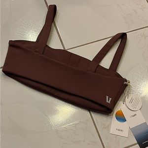 VUORI Evolve Square Neck Bra (Fig Color)